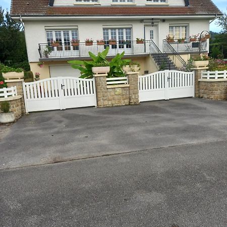 Au Jardin Fessard Bed and Breakfast Fagnon Εξωτερικό φωτογραφία