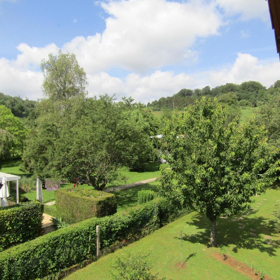 Au Jardin Fessard Bed and Breakfast Fagnon Εξωτερικό φωτογραφία
